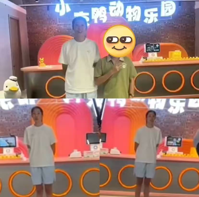 网前的一次, 训练馆里