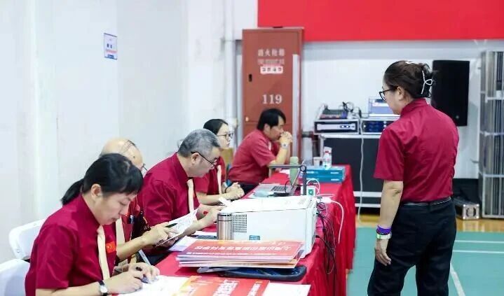 人员倾情投, Vll, 赛和淘汰赛 人员倾情投, Vll, 赛和淘汰赛