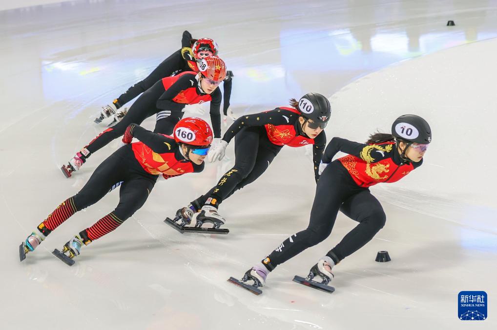 上训练中心, 英联赛第一, alt 上训练中心, 英联赛第一, alt