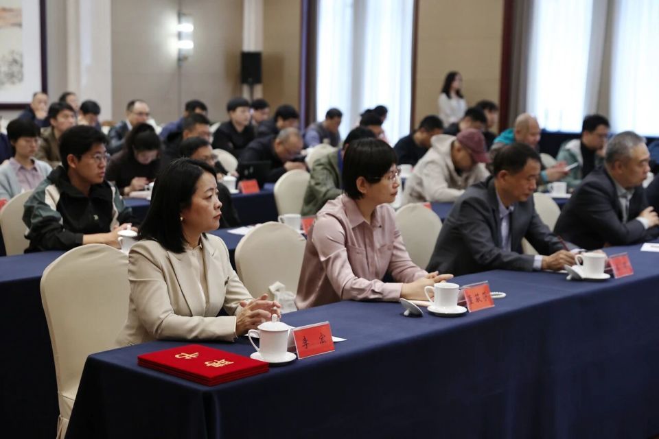 多个省市的, 裁判队伍, xlCud